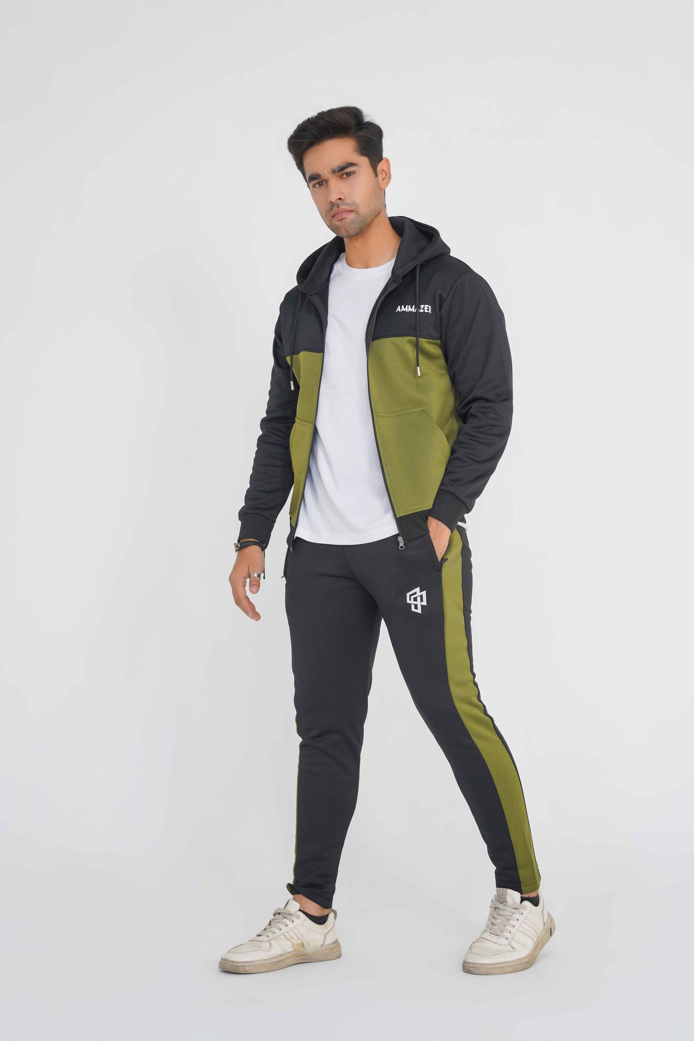 Hide & Seek Green/Black Winter Active wear